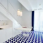 Maison Blu - Intimate 4*