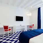 Maison Blu - Intimate