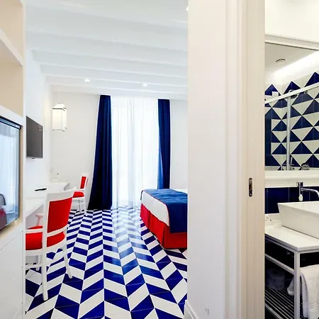 Maison Blu - Intimate Pensión 2*