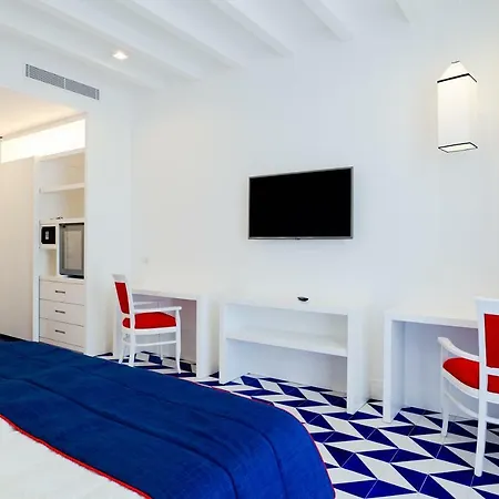 Maison Blu - Intimate Sorrento