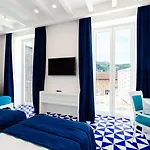 Maison Blu - Intimate Gæstehus